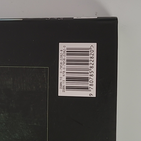 Book Ghosts of the World | 249 Pages | Jacket Cover - Picture 5 of 8